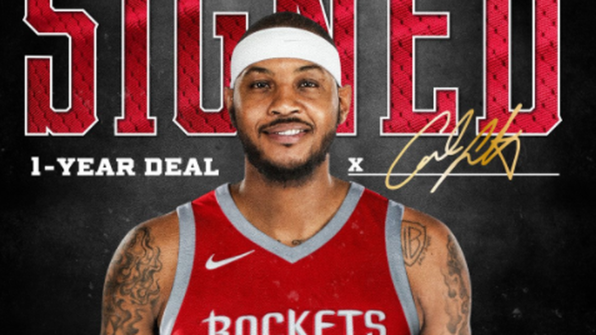 Carmelo Anthony ya había llegado a Houston el pasado fin de semana y completó el reconocimiento médico, tras el que firmó el contrato.