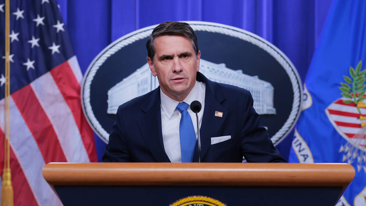 El vicefiscal general Todd Blanche anuncia el viernes que el Departamento de Justicia publicó tres millones de páginas adicionales en la investigación del delincuente sexual convicto Jeffrey Epstein.