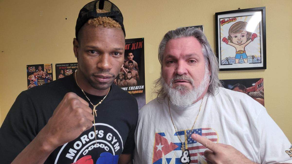 HUGO NORIEGA con su entrenador Osmiri “Morito’’ Fernández.