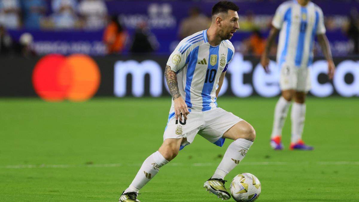 La selección de Argentina, con Messi a bordo, intentará regresar al triunfo tras un par de partidos sin festejos cuando reciba este martes a una Bolivia tonificada, en uno de los encuentros destacados de la décima fecha de la clasificatoria sudamericana para el Mundial 2026.