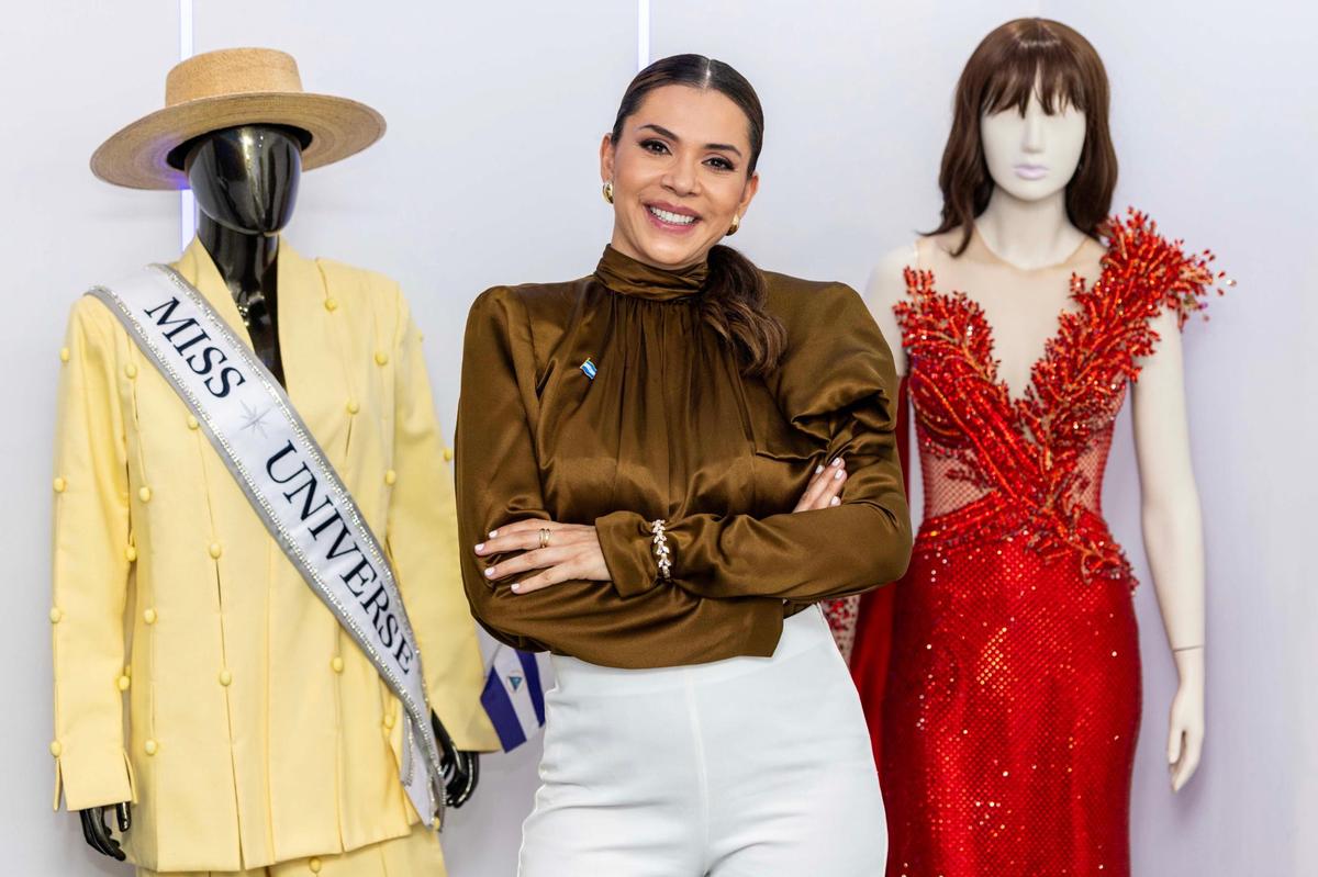 Indiana Sánchez, Miss Nicaragua 2009, es la directora nacional de Miss Universe Nicaragua, cuya franquicia fue otorgada por la organización internacional de Miss Universe a la compañía Emporium Agency. La próxima representante de Nicaragua en el certamen de Miss Universo se preparará en Miami y se elegirá en esta ciudad en julio.
