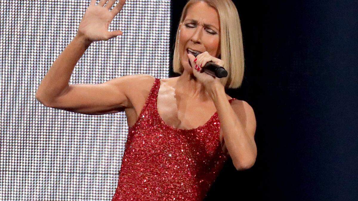 Celine Dion performs her song “It’s All Coming Back to Me Now” during her concert at Fiserv Forum in Milwaukee on Sunday, Nov. 3, 2019. Dion’s performance was part of her ’Courage World Tour,’ after wrapping up her blockbuster, eight-year-long Las Vegas residency in June. It’s the first trip back to Milwaukee for the superstar in 11 years. Dion05p 10562
