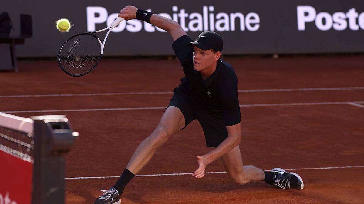 Jannik Sinner completó su colección de Masters 1000 al batir este domingo al noruego Casper Ruud en la final de Roma con parciales 6-4 y 6-4.