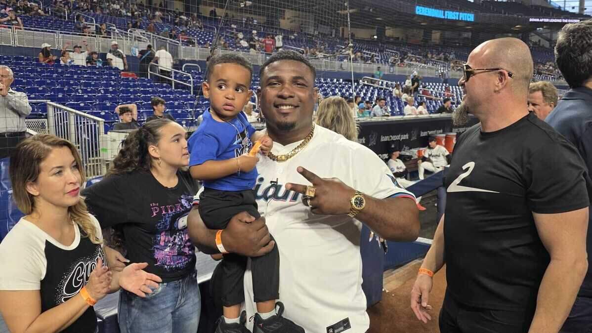 A Leonardo “Zambo” Perdomo le bastaron unos segundos sobre el montículo del loanDepot Park para recordar por qué se ha convertido en uno de los nombres más temidos dentro de BKFC. 