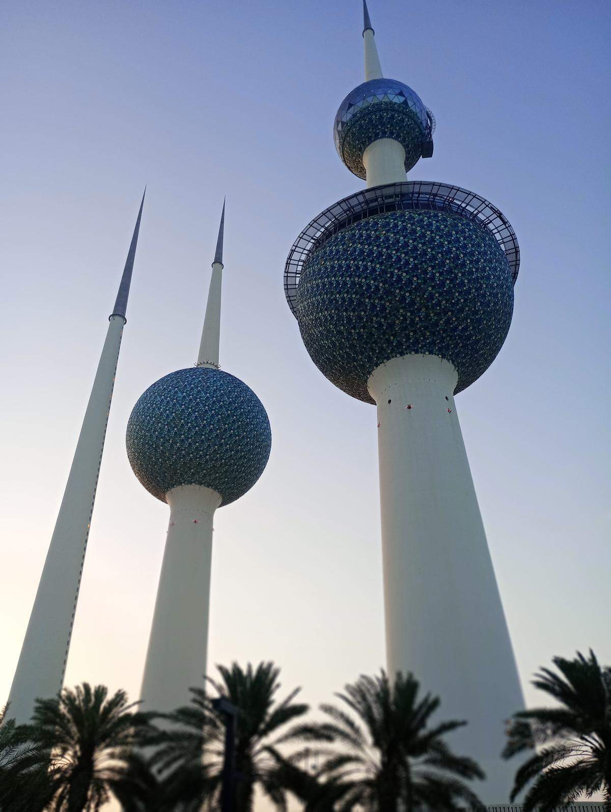 Las Torres de Kuwait, símbolo del país, se pueden visitar para obtener algunas de las mejores vistas de la ciudad.