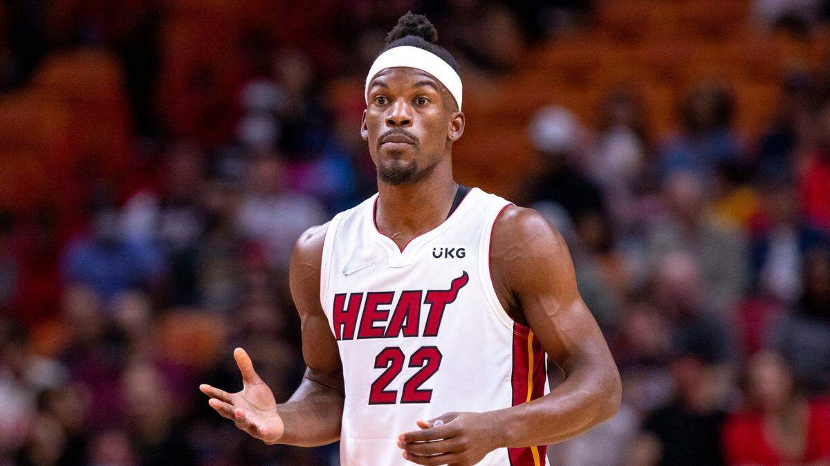 El jugador del Heat Jimmy Butler durante el partido ante los Grizzlies de Memphis, el 6 de diciembre de 2021 en Miami.