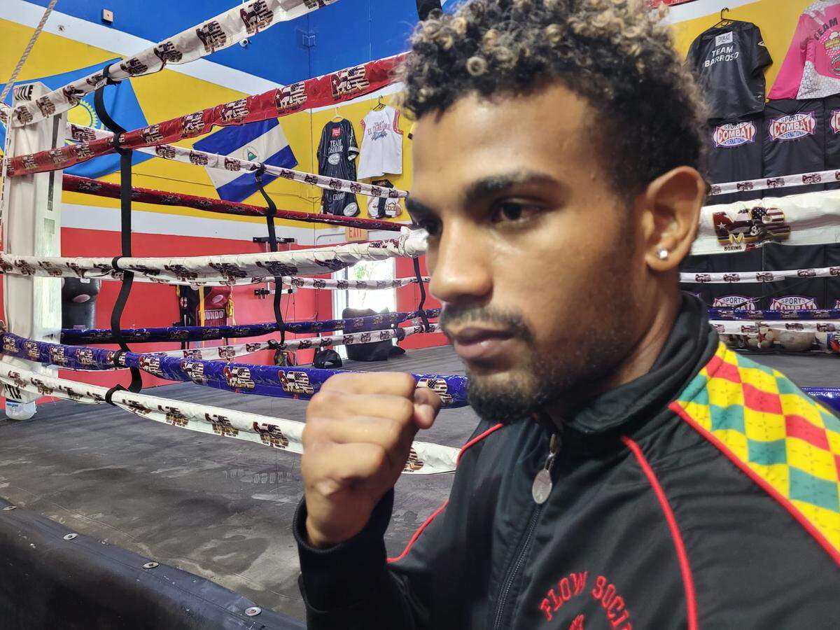 Idalberto Umara va a su séptima pelea profesional este sábado en la velada de la empresa M&R Boxing Promotions, que tendrá lugar en el Teatro Manuel Artime de La Pequeña Habana.