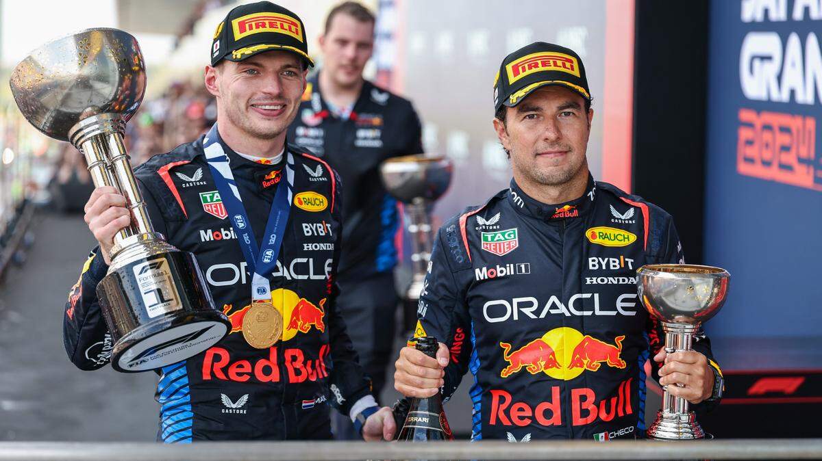 El dominio de Max Verstappen (izq.) sobre la Fórmula Uno se reanudó el domingo con su victoria en el Gran Premio de Japón, donde lideró casi toda la carrera en un día soleado en Suzuka. El méxicano Sergio Pérez (der.) llegó en segundo lugar.