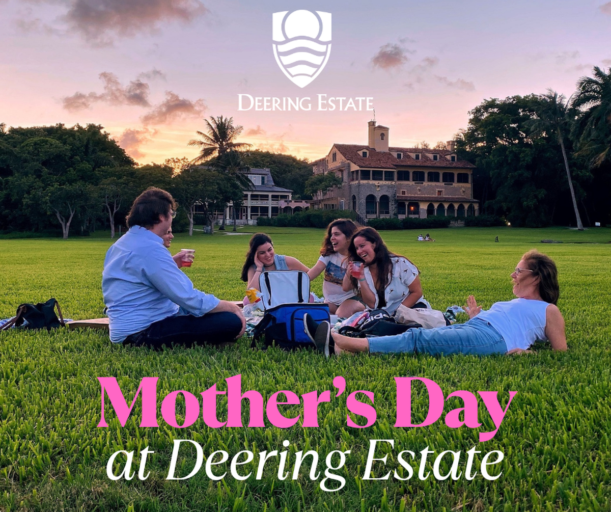 Cocierto del Día de las madres en el Deering State.