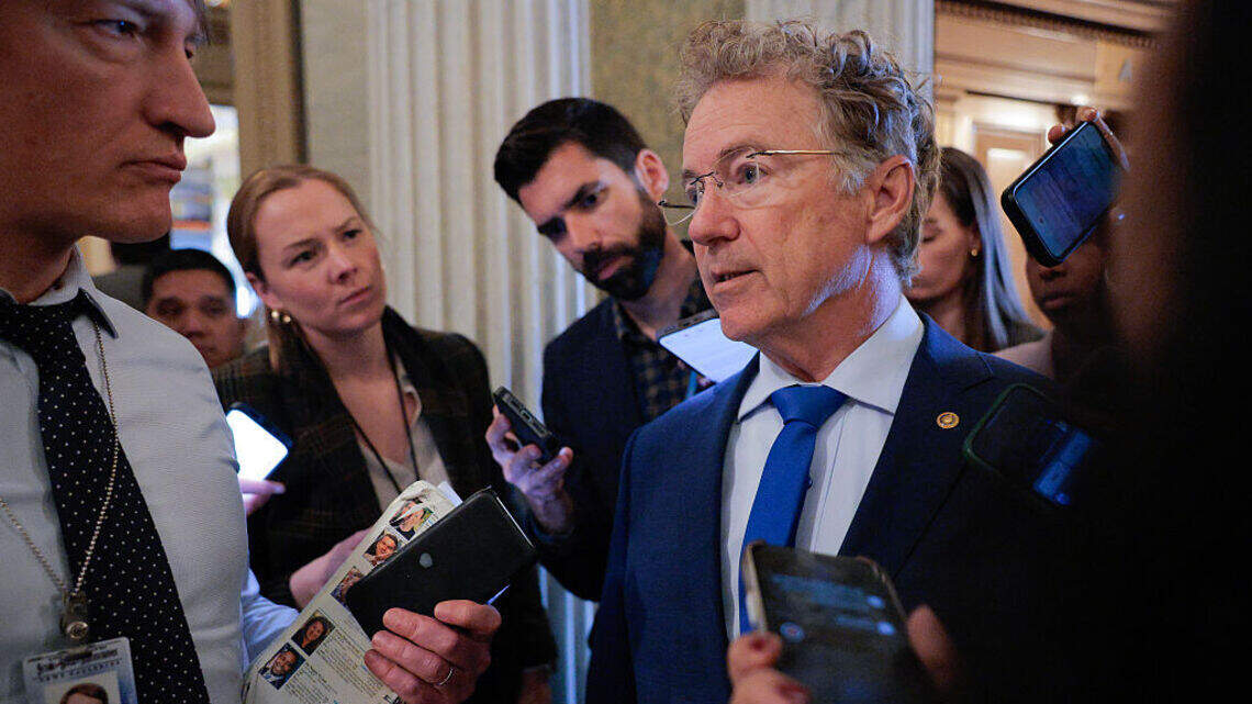 Senado de EEUU rechaza resolución que pretendía frenar la intervención en Irán