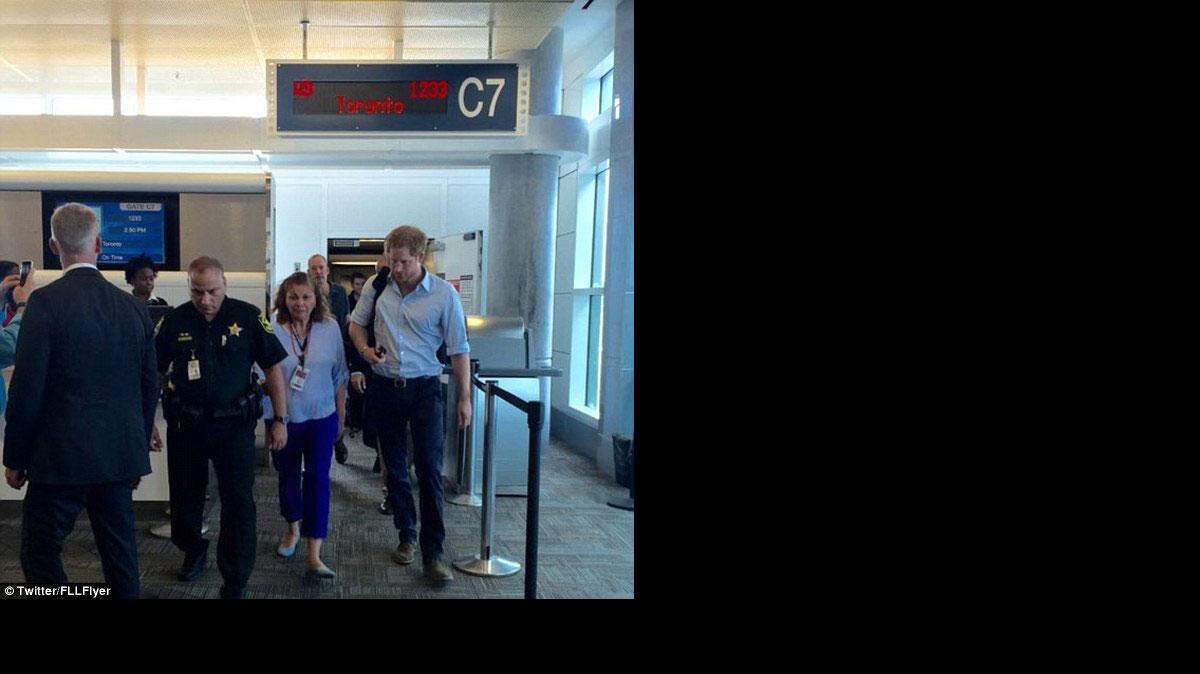 El príncipe Harry a su llegada a Florida.