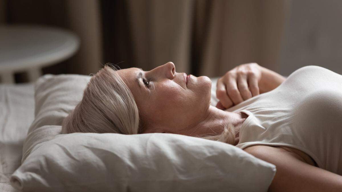 On Sunday, the clocks spring forward and we’ll be losing an hour of sleep. That can be hard to adjust to, according to the Cleveland Clinic.
