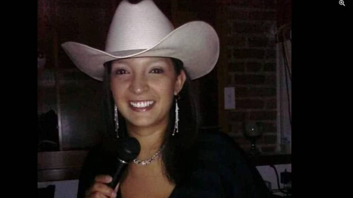 Lisa López-Galván, una madre y prominente DJ hispana de Kansas City, fue la víctima fatal en el tiroteo tras desfile por victoria de Chiefs.