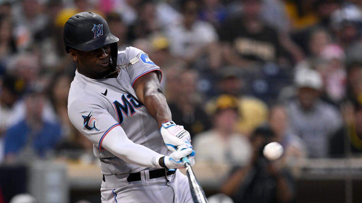 La influencia de Jorge Soler en el éxito de los Marlins en la actual contienda no puede subestimarse, ya que 19 de sus 35 jonrones contribuyeron directamente a darle ventaja al equipo, además de liderar al club en categorías clave como carreras impulsadas, anotadas, slugging y OPS.