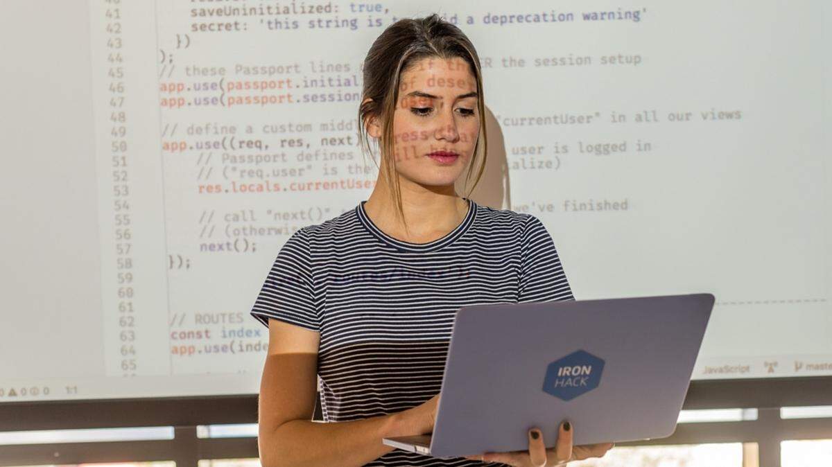 Ironhack advierte que no leer los términos al incorporar una aplicación a nuestro dispositivo puede poner en riesgo la seguridad de los datos personales y la privacidad de los usuarios.
