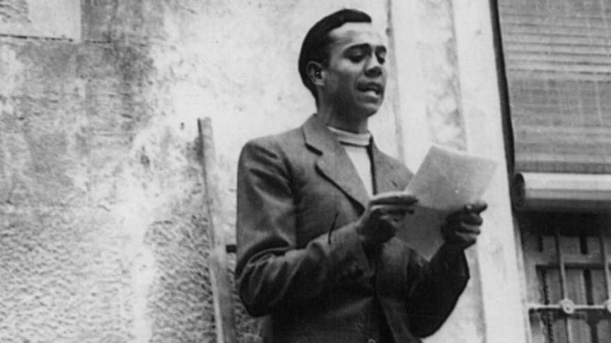 Para conmemorar el 75 aniversario de la muerte de Miguel Hernández, el Instituto Cervantes de Manchester presenta una nueva exhibición que celebra la vida y obra del poeta español.