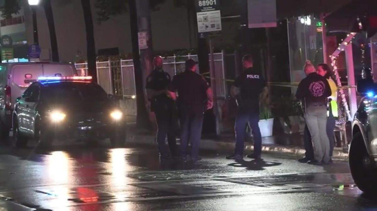 La policía arresta a sospechoso de haber acuchillado a un turista en Miami Beach.