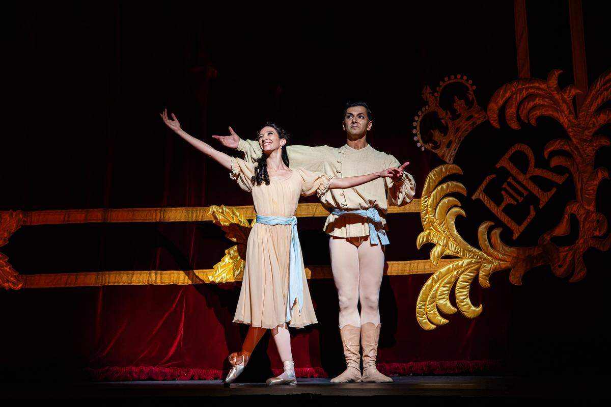 Con Ricardo Graziano en “The Walk to the Paradise Garden”, de Sir Frederick Ashton, en el Royal Opera House (ROH) con el Royal Ballet. “Uno de los momentos memorables de mi carrera”, afirma Macarena Giménez.