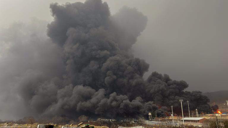 El petróleo se dispara por la guerra en Oriente Medio y genera pérdidas en las bolsas