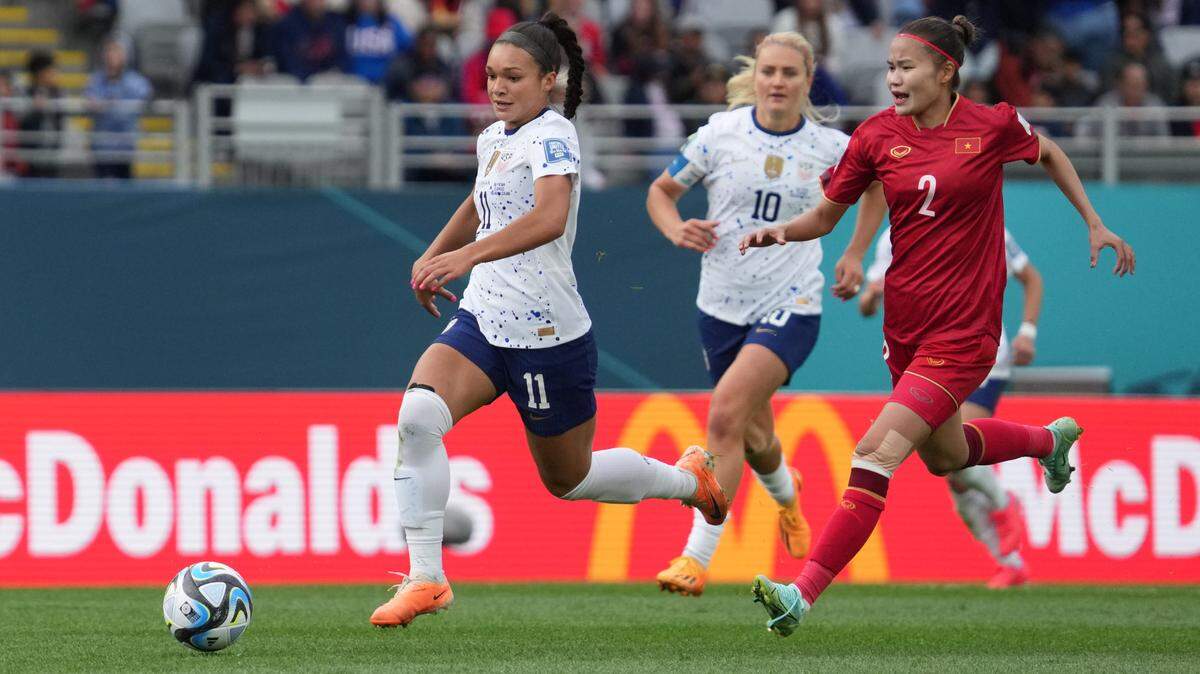 La jugadora de Estados Unidos Sophia Smith (11) aportó un doblete en el triunfo de su equipo 3-0 ante Vietnam, en el partido de la Copa Mundial femenina, celebrado el 22 de julio de 2023 en Auckland, Nueva Zelanda. 