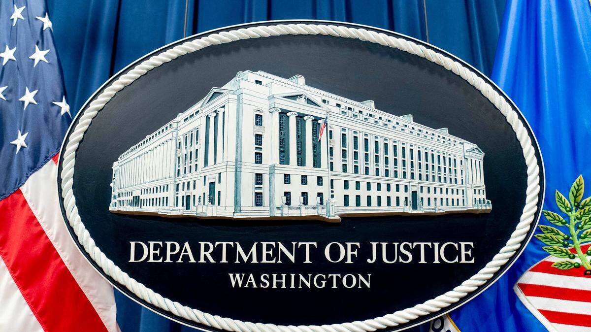  El Departamento de Justicia de Estados Unidos recomendó este miércoles a la Comisión de Federal de Comunicaciones (FCC) negar un permiso para la instalación del primer cable de telecomunicaciones submarino que conectaría a EE.UU. con Cuba.