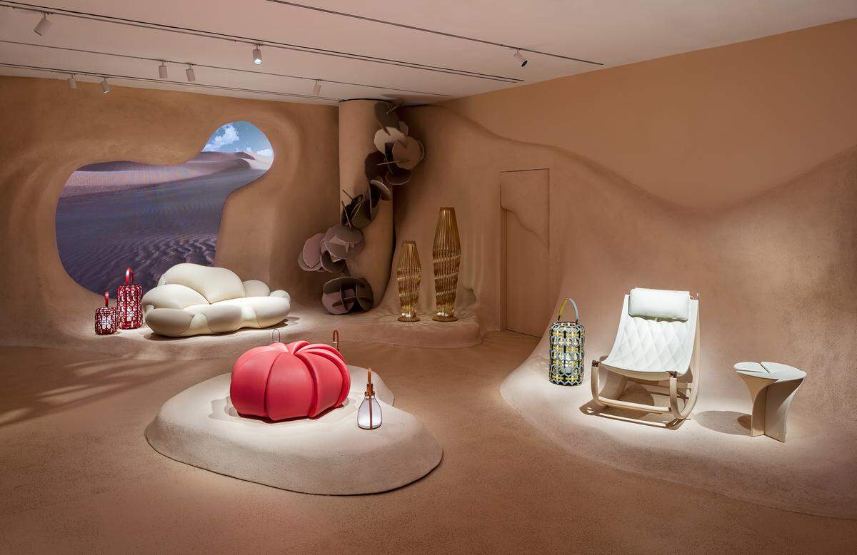 La colección Objets Nomades de Louis Vuitton está creada por un grupo diverso de diseñadores de renombre internacional.