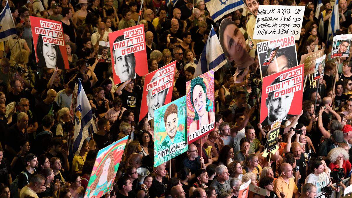 Tens of thousands of Israelis protest against the Israeli government and call for the immediate release of hostages still being held by Hamas in Gaza, in front of the Ministry of Defense in Tel Aviv, Israel, on Sept. 1, 2024.