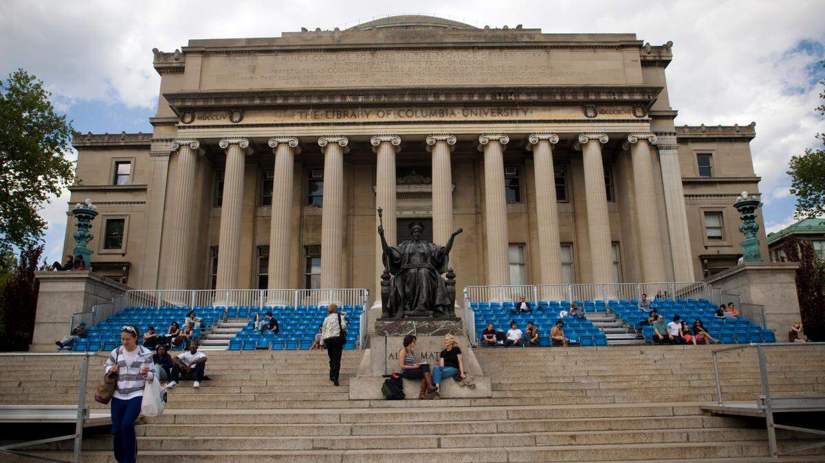 La Universidad de Columbia y un hospital de Nueva York alcanzaron un acuerdo por $750 millones con cientos de mujeres agredidas sexualmente por un ginecólogo retirado, dijo un abogado de las víctimas el martes.