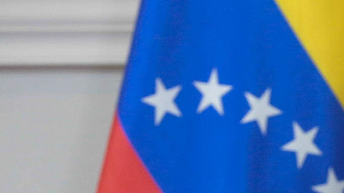 Fotografía cedida por prensa de Miraflores, del presidente de Venezuela Nicolás Maduro, quien habla durante un Consejo de Ministros el martes 16 de mayo de 2017, en Caracas, Venezuela. 