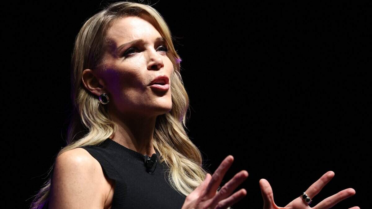 La periodista estadounidense Megyn Kelly habla durante una parada de la gira “American Comeback Tour” organizada por Turning Point USA en Burruss Hall de la universidad Virginia Tech en Blacksburg, Virginia, el 24 de septiembre de 2025.