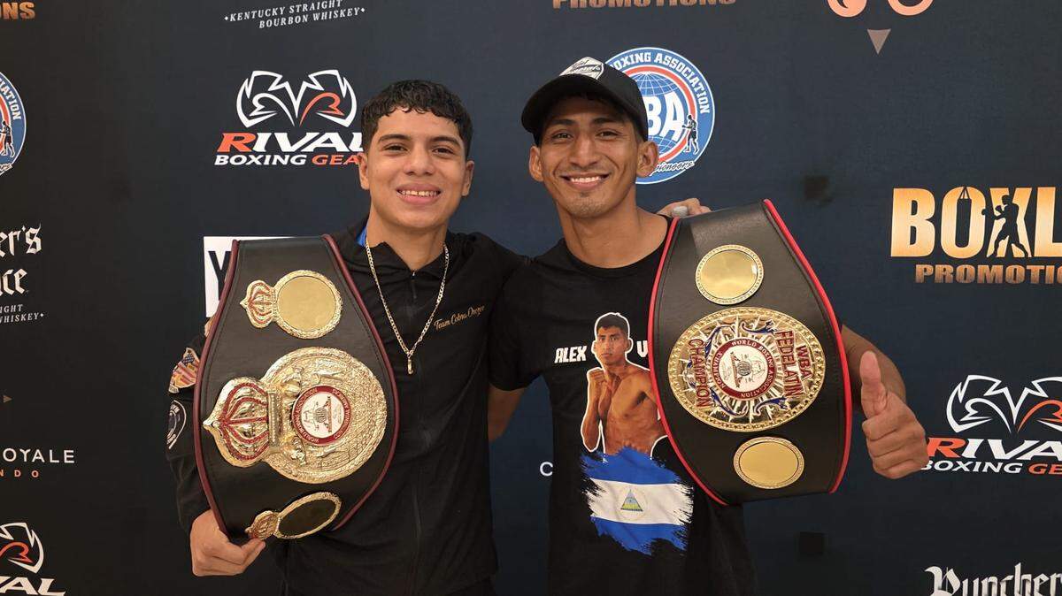 El nicaragüense Jordan Orozco (izq.) noqueó en el octavo asalto a Karlo Rodríguez, mientras que Alex Vallecillo se impuso por decisión unánime a Nelvis Rodríguez en el Caribe Royale de Orlando.
