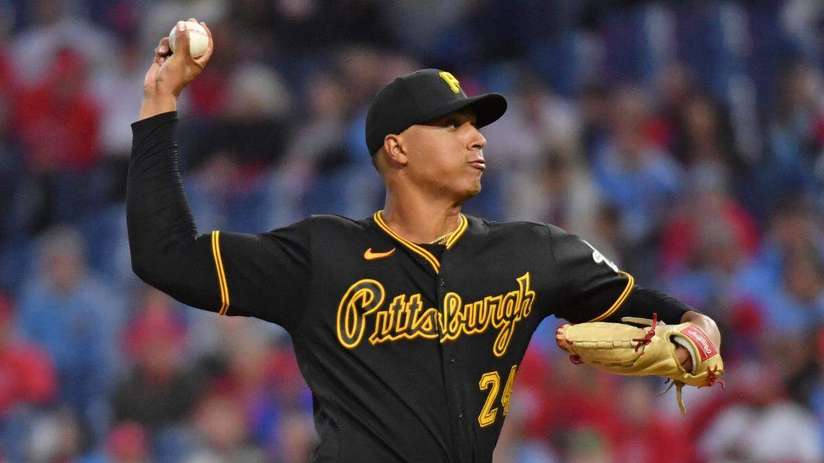Johan Oviedo tiene molestias en su codo derecho y fue colocado en la lista de lesionados de los Piratas de Pittsburgh.