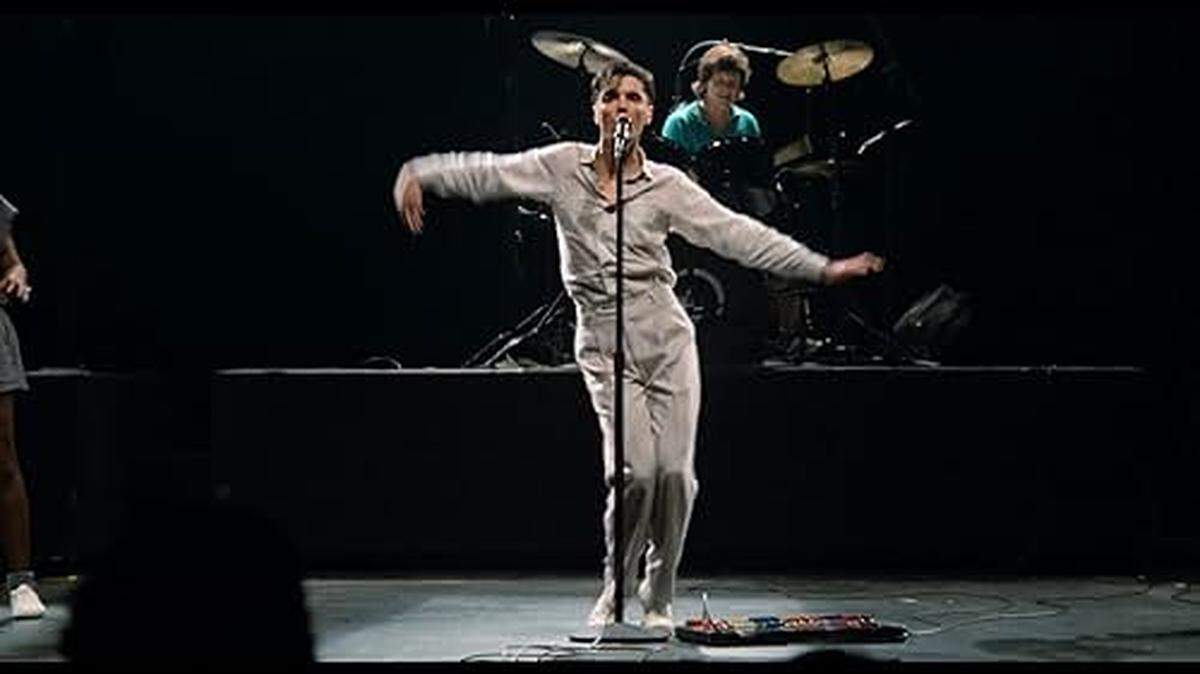 En Coral Gables Art Cinema se presenta el documental ‘Stop Making Sense’ (1984) que retrata las presentaciones en vivo del grupo norteamericano Talking Heads en el Teatro Pantages de Hollywood en diciembre de 1983.