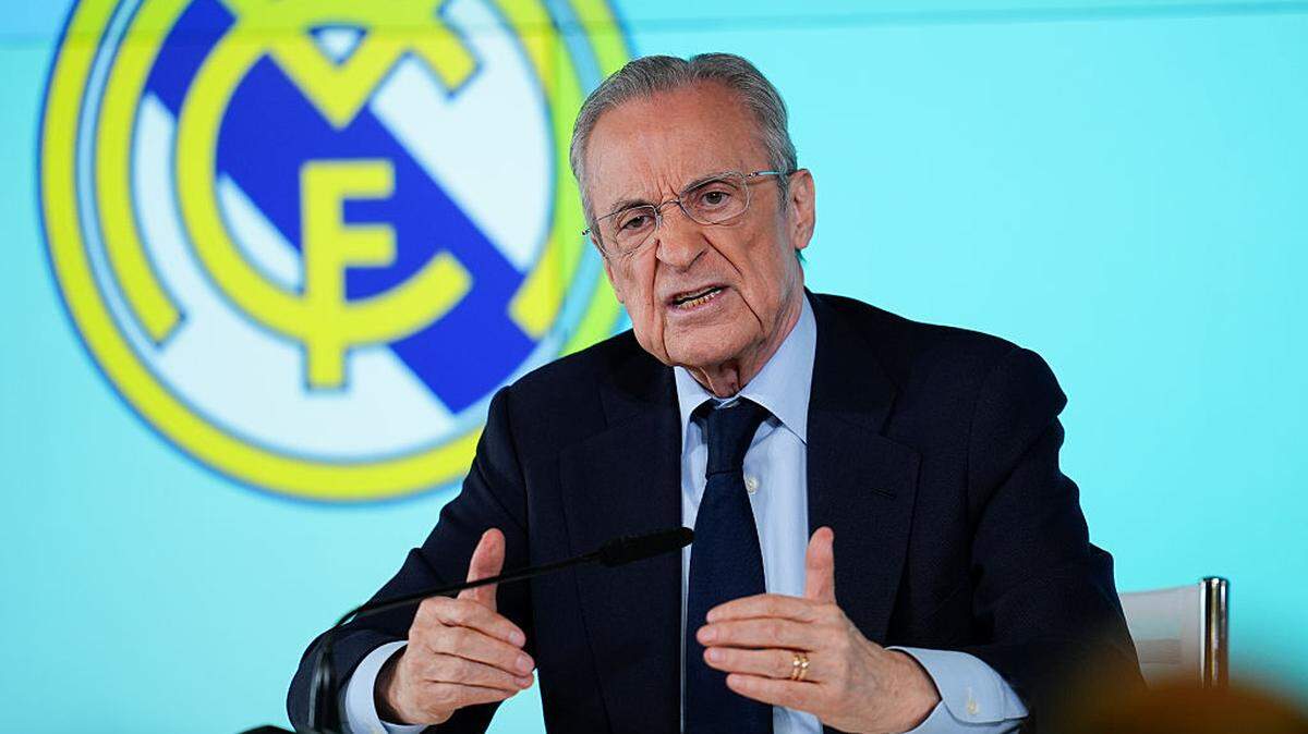 El Barcelona estudia posibles acciones legales tras las declaraciones del presidente del Real Madrid, Florentino Pérez, acusando al Barcelona en el marco del caso “Negreira”.