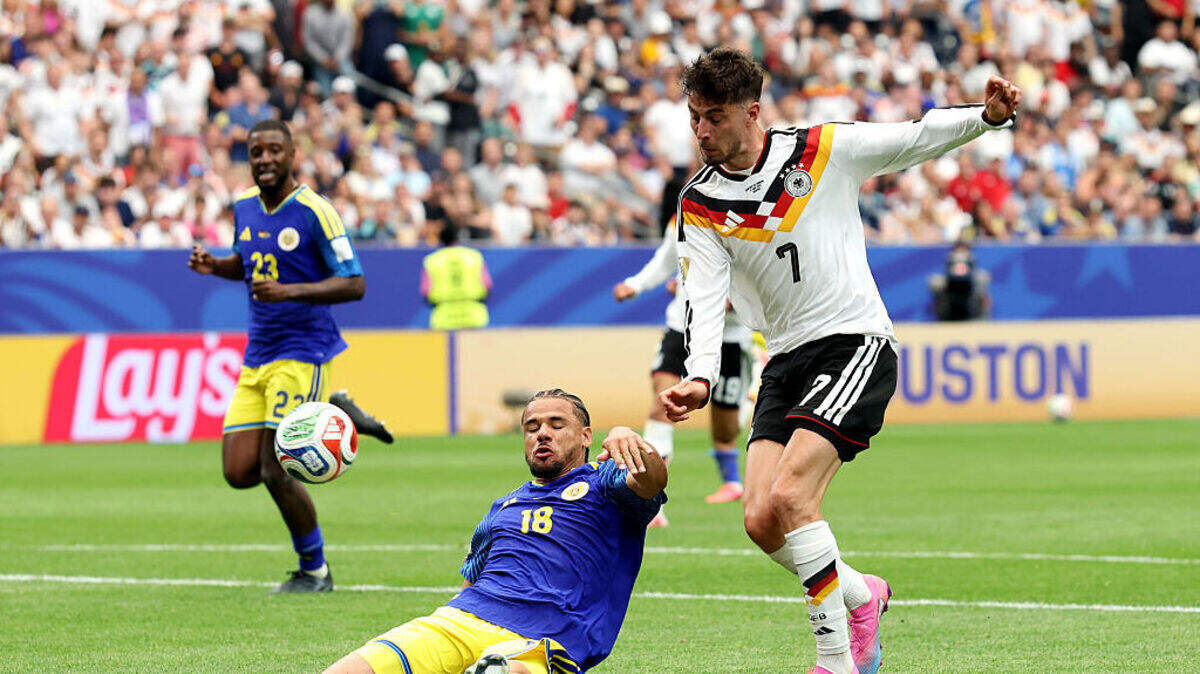 Kai Havertz (der.) anotó dos goles en el triunfo de Alemania 7-1 contra la debutante Curazao, el domingo 14 de junio de 2026 en el NRG Stadium de Houston.