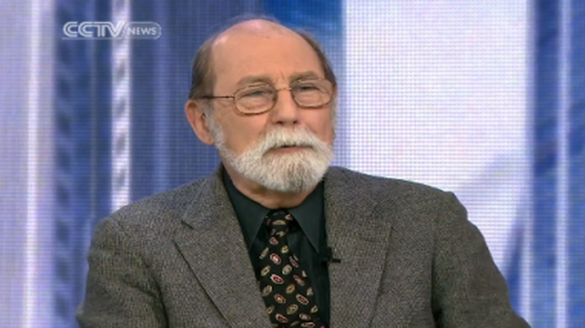 El ex diplomático estadounidense Wayne Smith. 