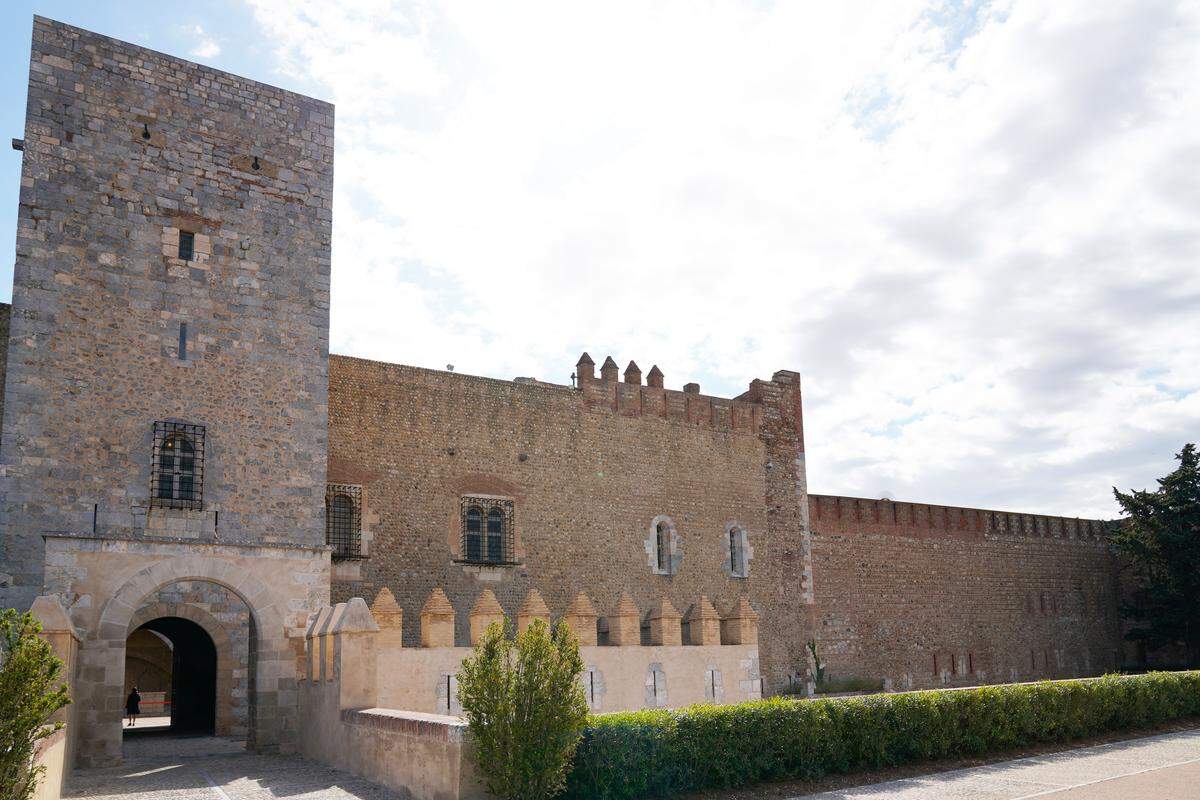 El palacio de los Reyes de Mallorca, es uno de los sitios monumentales  de obligada visita en la ciudad francesa de  Perpignan.  