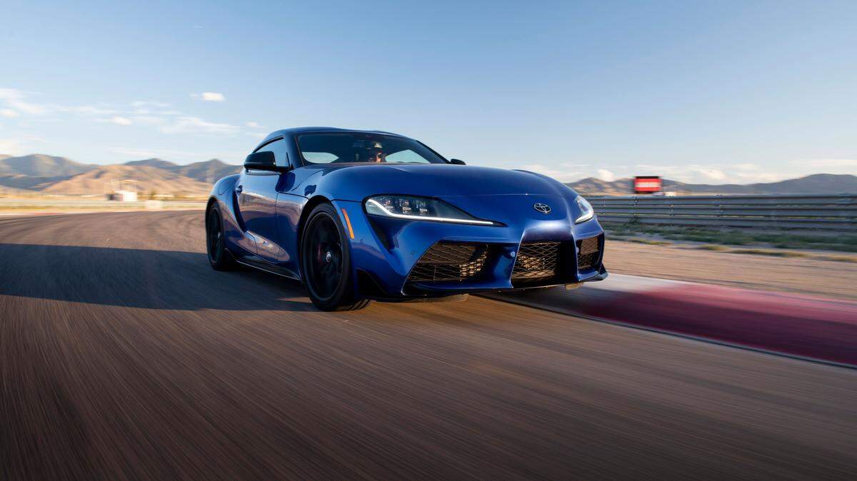 El Toyota GR Supra MkV Final Edition del 2026 es, en esencia, la versión más afinada y especial de la generación: concentra el mejor rendimiento de la gama.