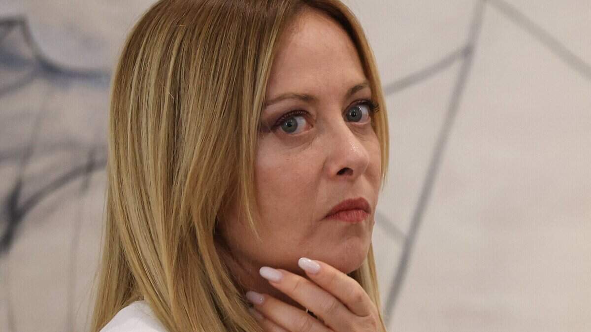 La primera ministra de Italia, Giorgia Meloni, visita el Museo Picasso como parte de una cumbre franco-italiana en Antibes, en la Riviera Francesa, el 25 de junio de 2026.