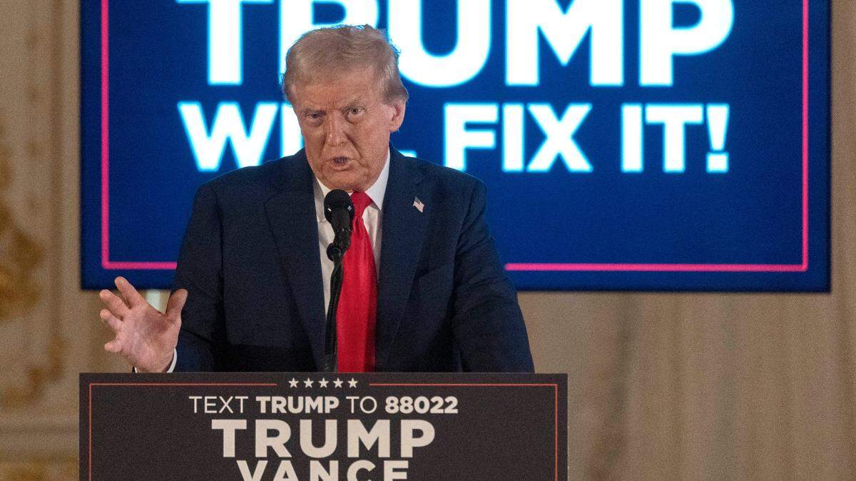 El expresidente estadounidense y candidato republicano a la Casa Blanca, Donald Trump insistió este martes en desmarcarse del chiste que un humorista hizo en su mitin en Nueva York sobre Puerto Rico, aunque admitió que en ese encuentro se dijeron “algunas cosas malas”.