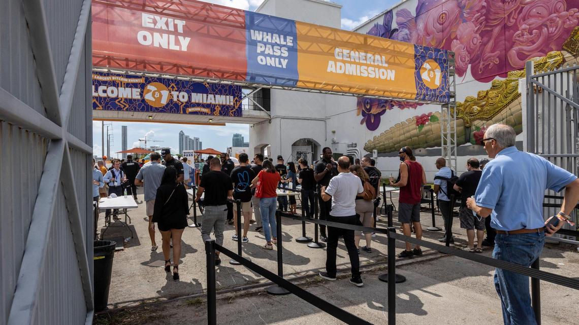 Encuesta de Miami-Dade muestra el interés de los empleados por las  criptomonedas y el Bitcoin | El Nuevo Herald