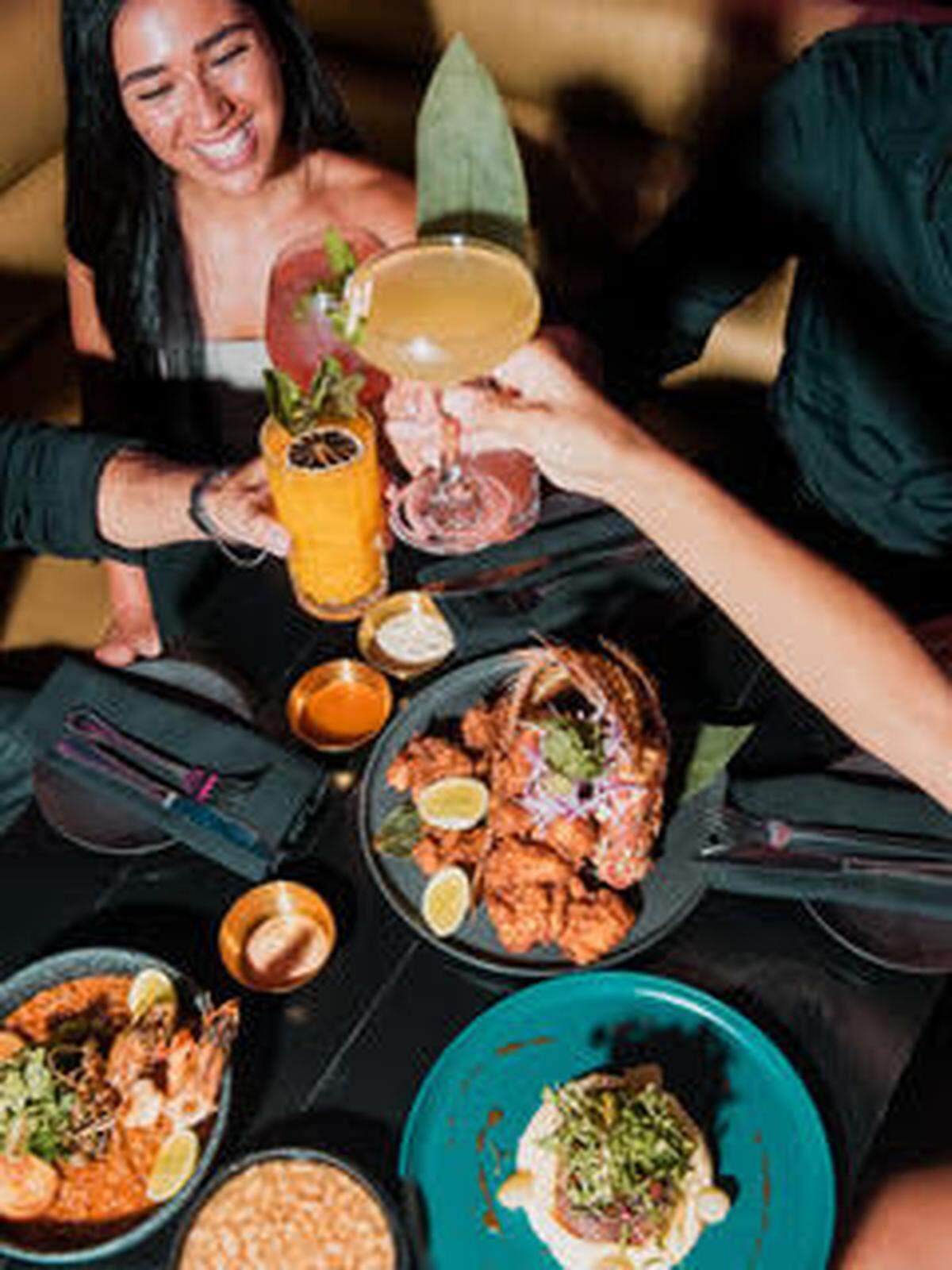 Ubicado en el corazón del artístico barrio Wynwood en Miami, Mayami es el lugar perfecto para ver el partido.