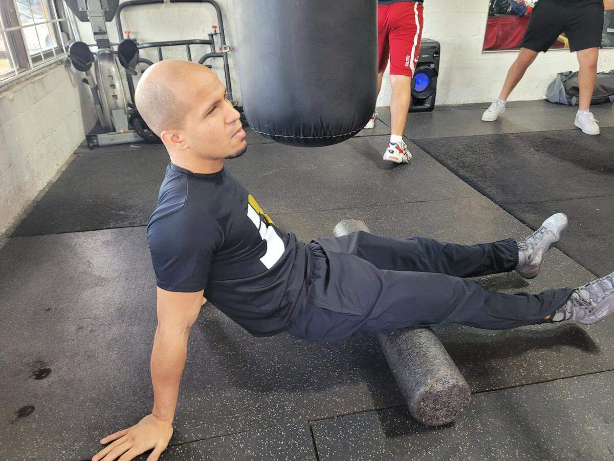 Este viernes 28 de enero en el Hialeah Park, Jorge Romero iniciará su temporada 2022 como protagonista de la pelea coestelar de la velada Gran Noche de Boxeo Cubano, donde enfrentará al argentino Lucas Rafael Báez.