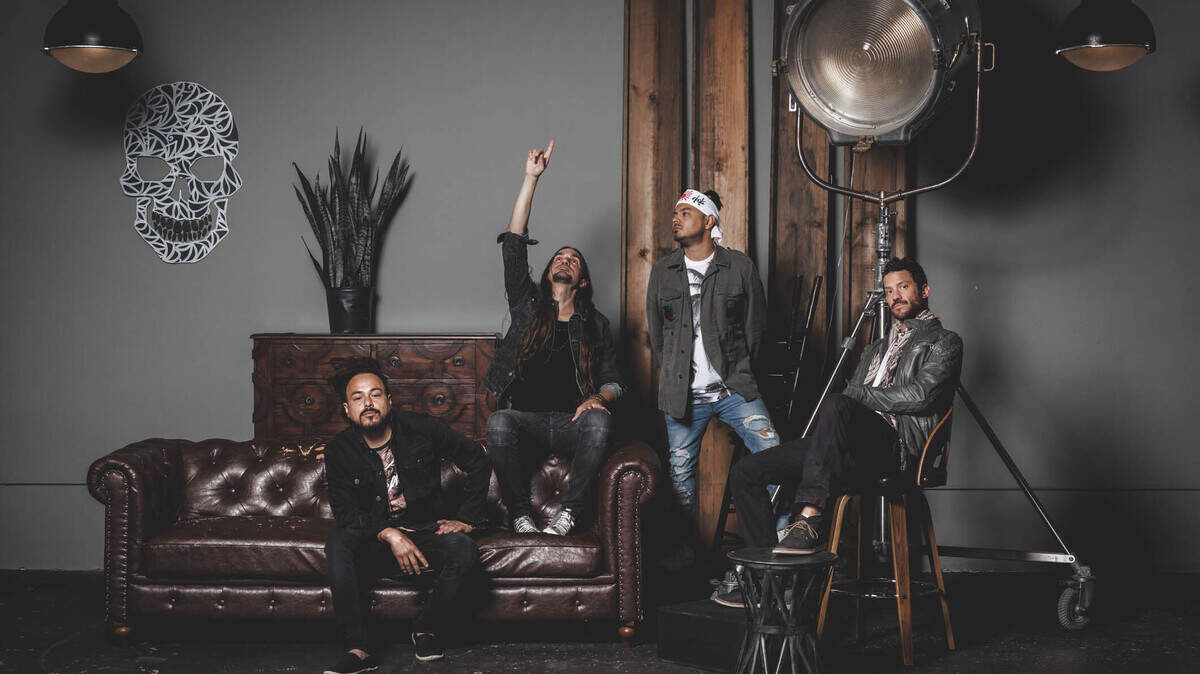  El grupo Locos por Juana honra la figura de Bob Marley con el show “Locos por Marley”, el sábado 7 de febrero en el Miami Beach Bandshell. En la foto, Itawe Correa, Mark Kondrat, Javier Lakambra Delgado y Davod Pransky. 