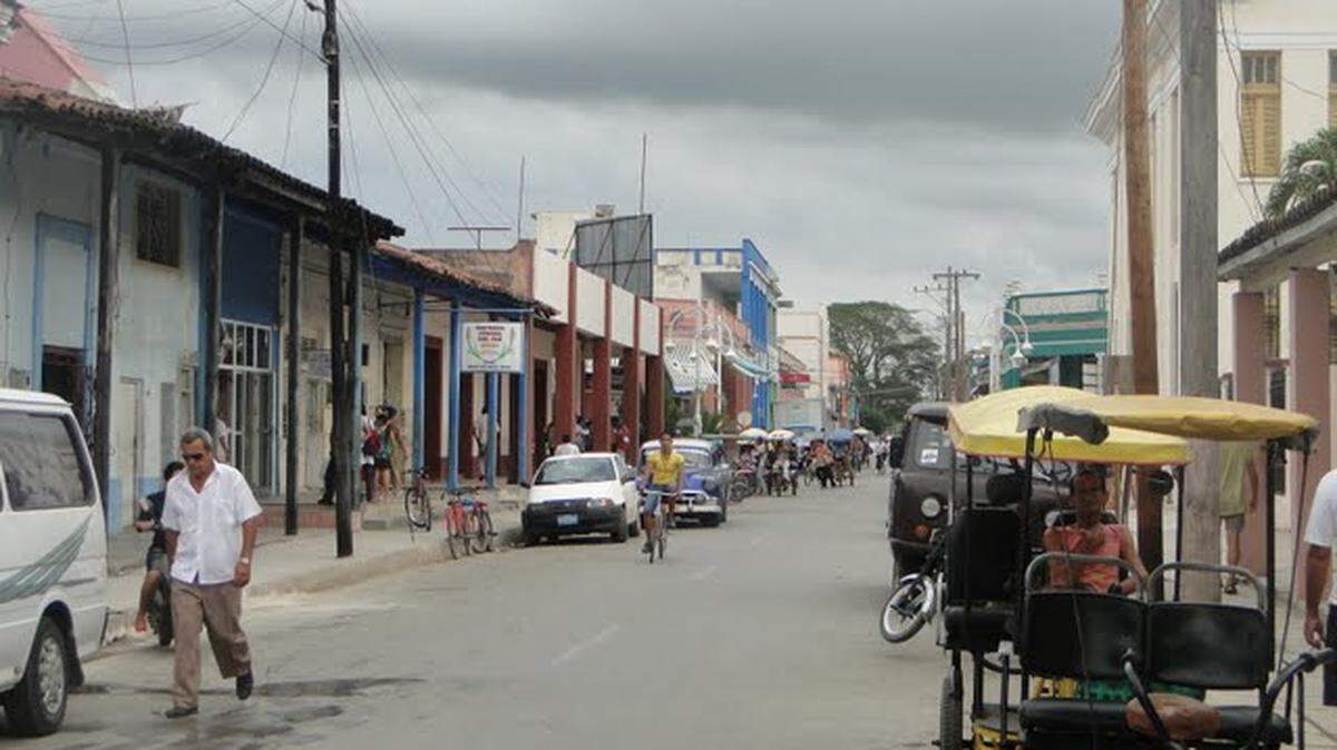 Foto de archivo de Ciego de Ávila, Cuba, donde el gobierno impulsa viviendas modulares con contenedores marítimos como respuesta a la crisis de viviendas en la isla.