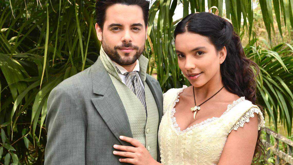 Pedro Carvalho y Gabriela Moreira.