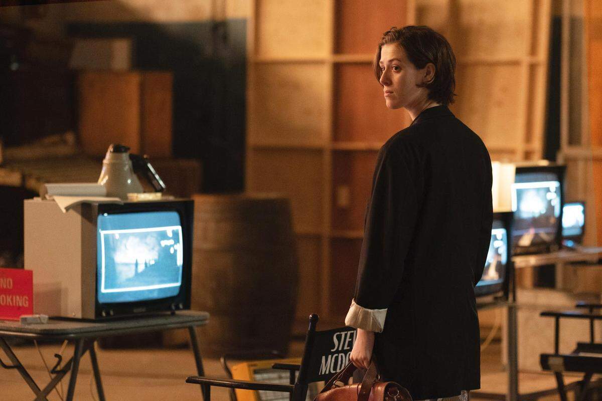 O Cinema Miami Beach estrena el filme dramático ‘The Souvenir Part II’ (2021) dirigido por Joanna Hogg.