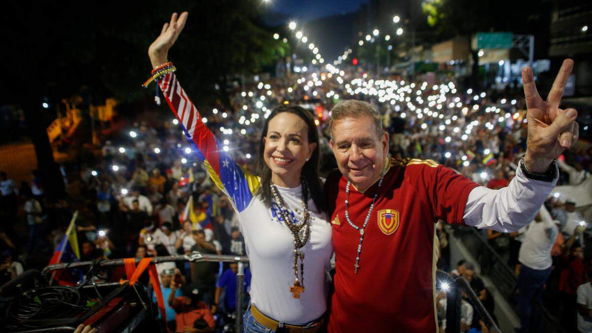 Foto de archivo. La líder opositora de Venezuela María Corina Machado afirmó este martes que las amenazas del presidente Nicolás Maduro, que buscará una segunda reelección en los comicios de este domingo, “ya no asustan a nadie”, luego de que el líder chavista manifestara que en las votaciones se escogerá entre guerra y paz.