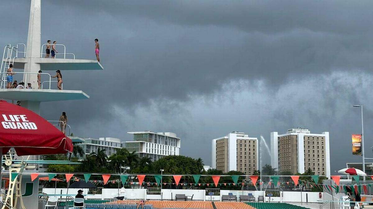 Los niños que asisten al campamento de buceo de verano de la Universidad de Miami el viernes 14 de junio de 2024 por la tarde. HOWARD COHEN hcohen@miamiherald.com