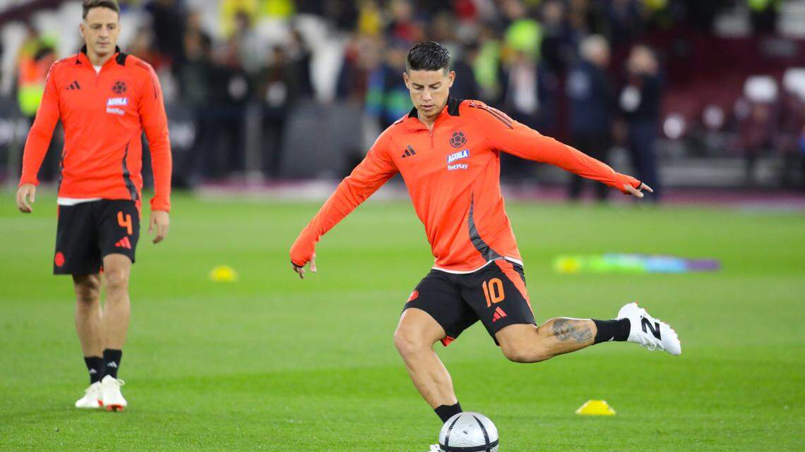 El mediocampista James Rodríguez es una de las figuras clave de Colombia para el partido ante Bolivia, el jueves a más de 4,000 metros de altitud en el estadio Municipal de El Alto.